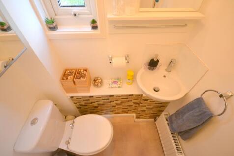 Cloakroom/WC