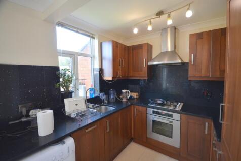 Kitchen/Dining Area