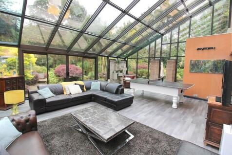 GARDEN ROOM.JPG