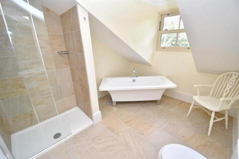BEDROOM TWO ENSUITE 1.JPG