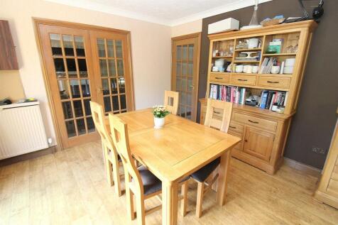 dining area 2.JPG