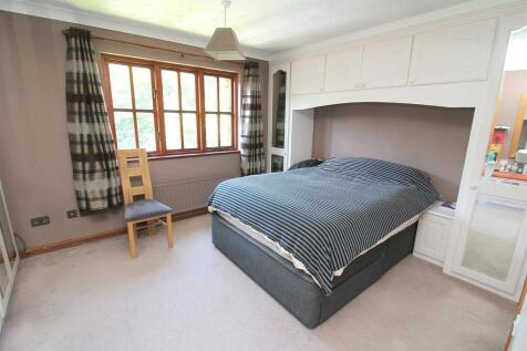 master bedroom.JPG