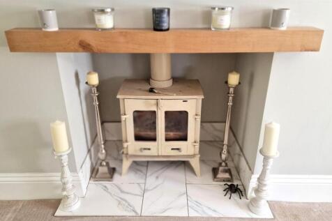 LOG BURNER.jpg