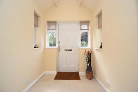 ENTRANCE PORCH.JPG