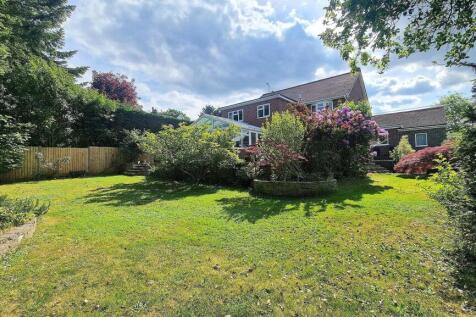 REAR SHOT FROM GARDEN 2.jpg