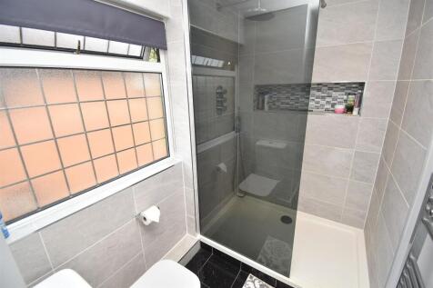 BathroomShower.JPG