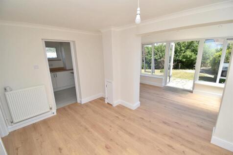 Dining Room.JPG