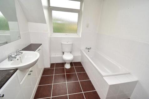 ENSUITE.JPG