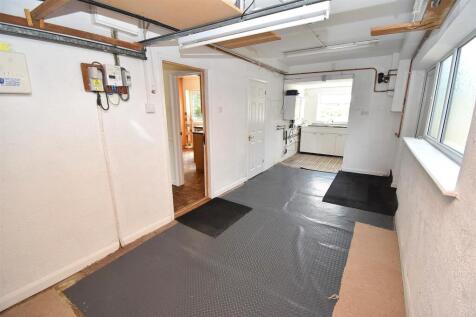 GARAGE.JPG