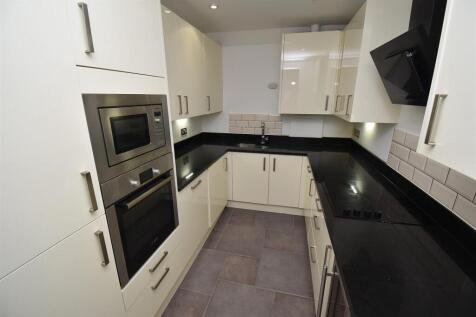 Kitchen.JPG