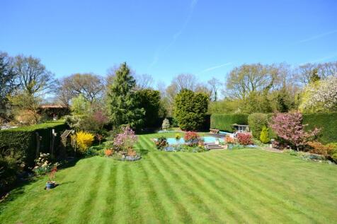 REAR GARDEN VIEW.JPG