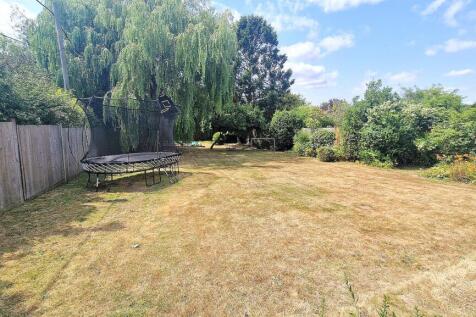 GARDEN 1.jpg