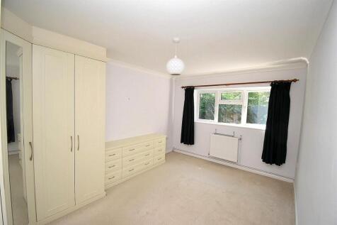 BEDROOM ONE.JPG