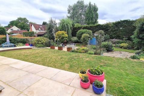 GARDEN 5.jpg