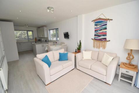 Kitchen-Breakfast Room.JPG