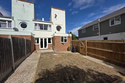 Garden Rear.jpg