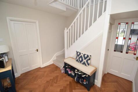 Hallway.JPG