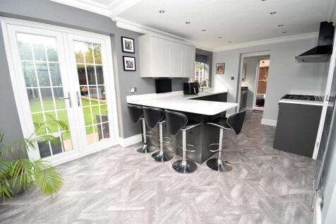 KITCHEN 7.JPG
