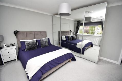 BEDROOM TWO.JPG