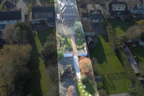 DRONE OF GARDEN copy.jpg