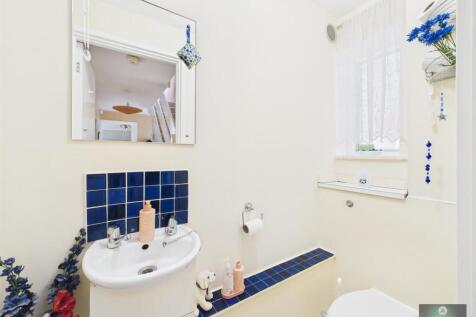 Downstairs Cloakroom