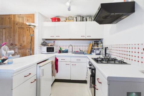 Kitchen/Living Area