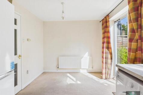 CAM04622G0-PR0037-STILL007.jpg