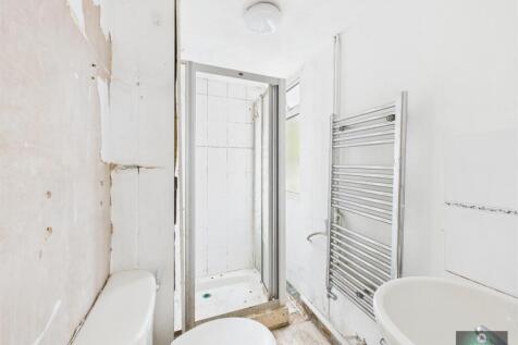 Downstairs Shower-Room