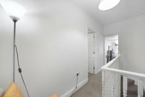 CAM01358G0-PR0077-STILL002.jpg