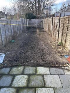 garden moorefield.jpg