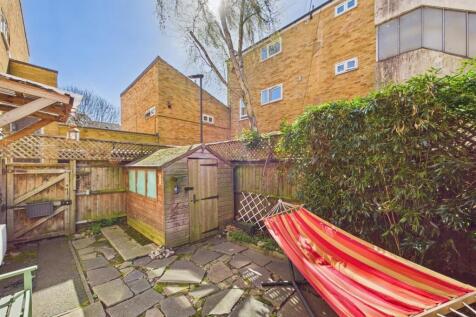 CAM01358G0-PR0141-STILL027.jpg