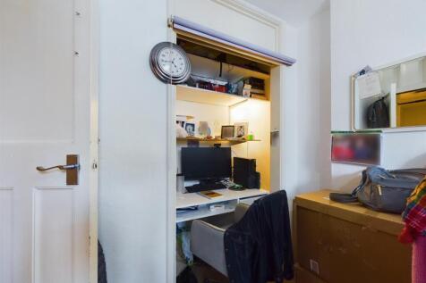 CAM01358G0-PR0037-STILL026.jpg
