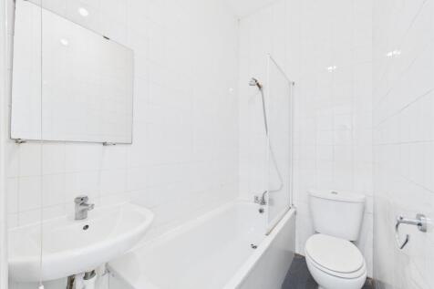 CAM01358G0-PR0183-STILL005.jpg