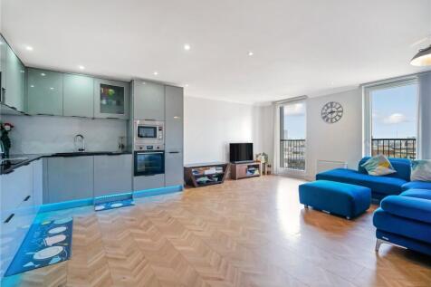 Lounge/Kitchen