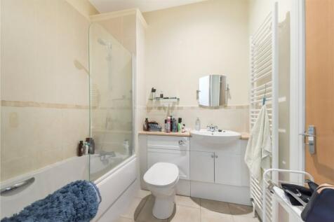 Jack&#39;n&#39;jill Bathroom