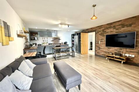 Lounge/Diner/Kitchen