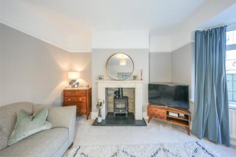 Formal Lounge