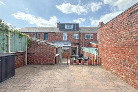 Ccourtyard