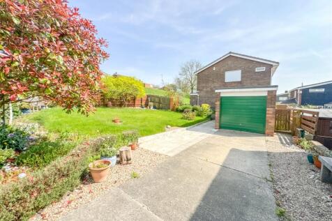 Driveway &amp; Garage