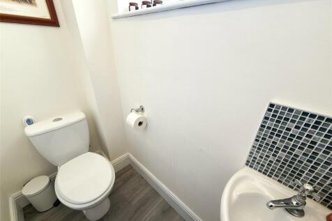 Ground Floor W/C