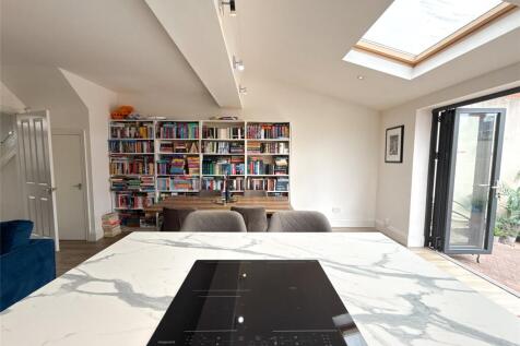 Kitchen/Diner/Family