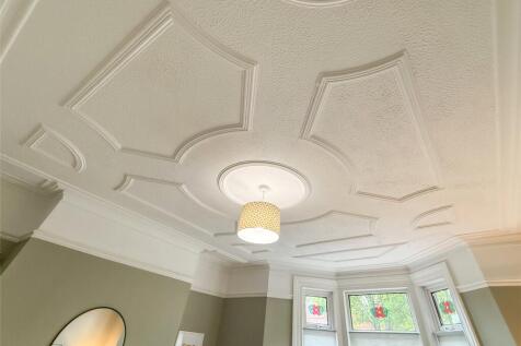 Lounge Ceiling