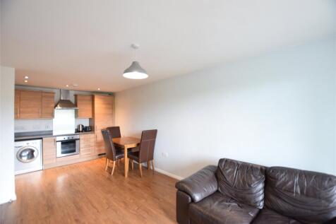 Living Room/Kitchen