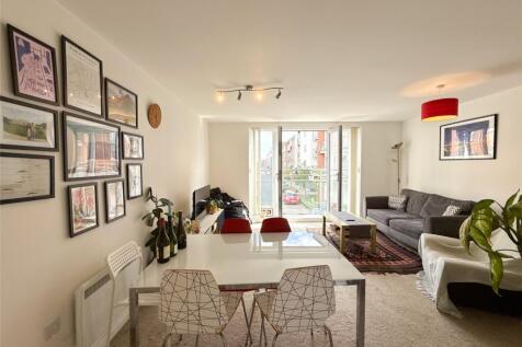 Lounge/Diner