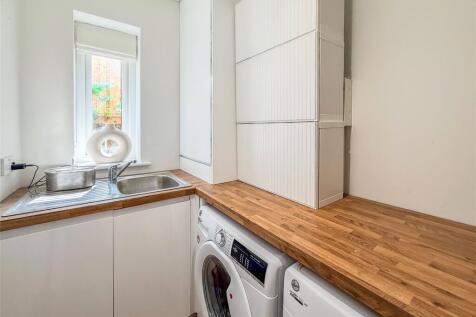 Lower Floor Utility