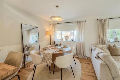 Lounge/Diner/Kitchen