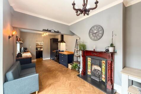 Kitchen/Family Room