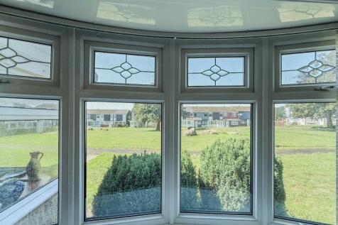 Bow Window