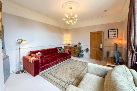 Formal Lounge