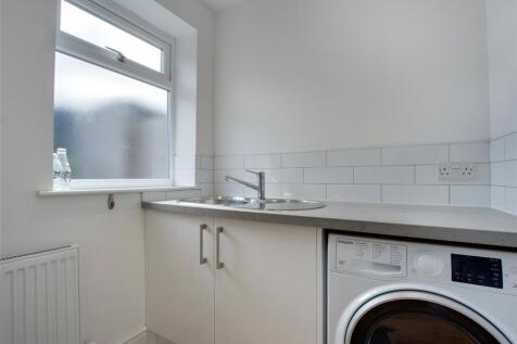 Utility Room/Wc